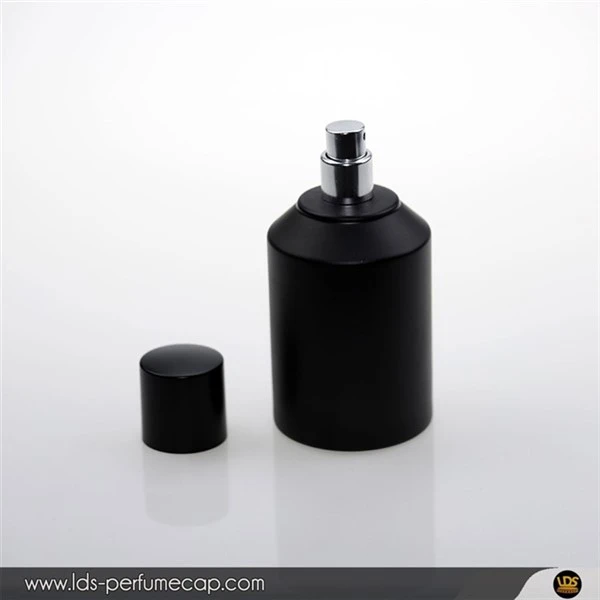 Butelka ze szkła opalowego o pojemności 100 ml na perfumy